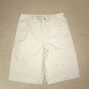 Brand new boys vineyard vines khaki shorts